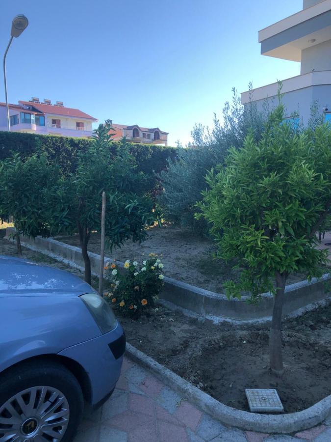 Hotel Blue Sky Golem (Tirana)