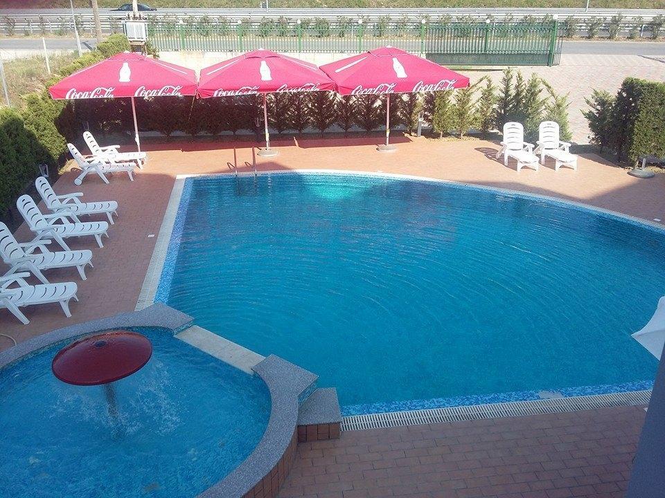 Blue Sky Hotel