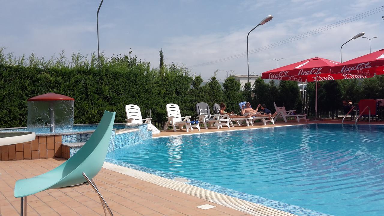 Blue Sky Hotel