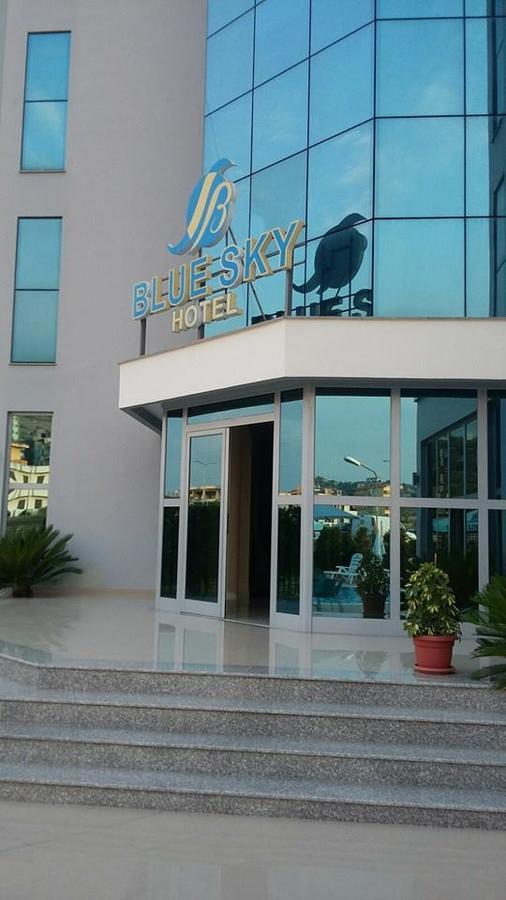 Hotel Blue Sky *
